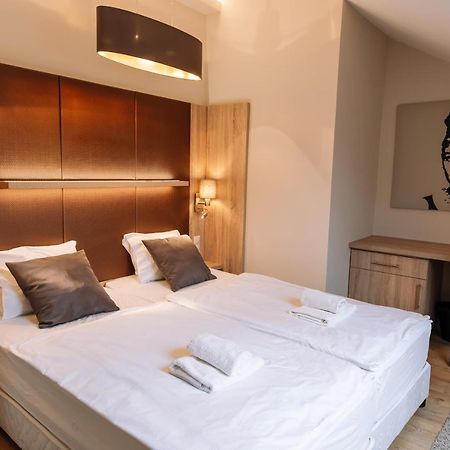 Hotel Vadvirag Panzio Ágfalva Exteriér fotografie